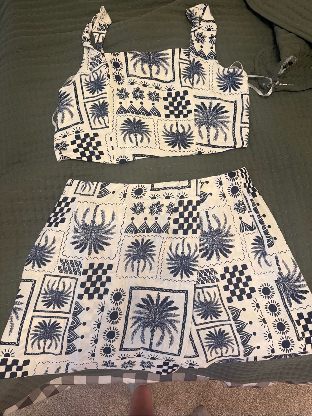 Women’s Palm Print Crop Tank and Skirt Set - Blue & White